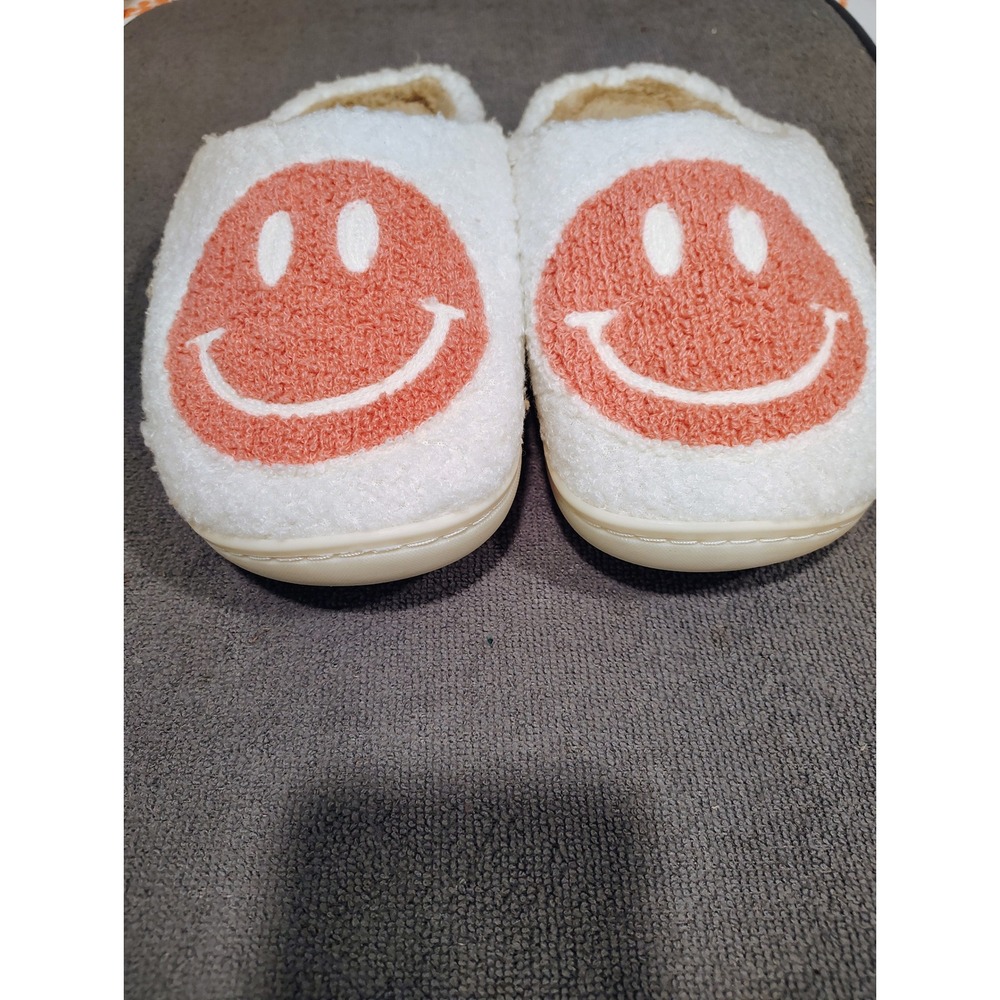 Smiley Face Plush Slippers Pink White Faux Fur Lined House Shoes Size 37/38